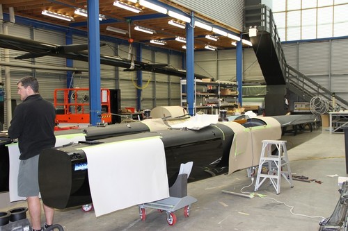 Emirates Team NZ’s second SL-33 being assembled at the team’s base in the Viaduct harbour © Richard Gladwell www.photosport.co.nz